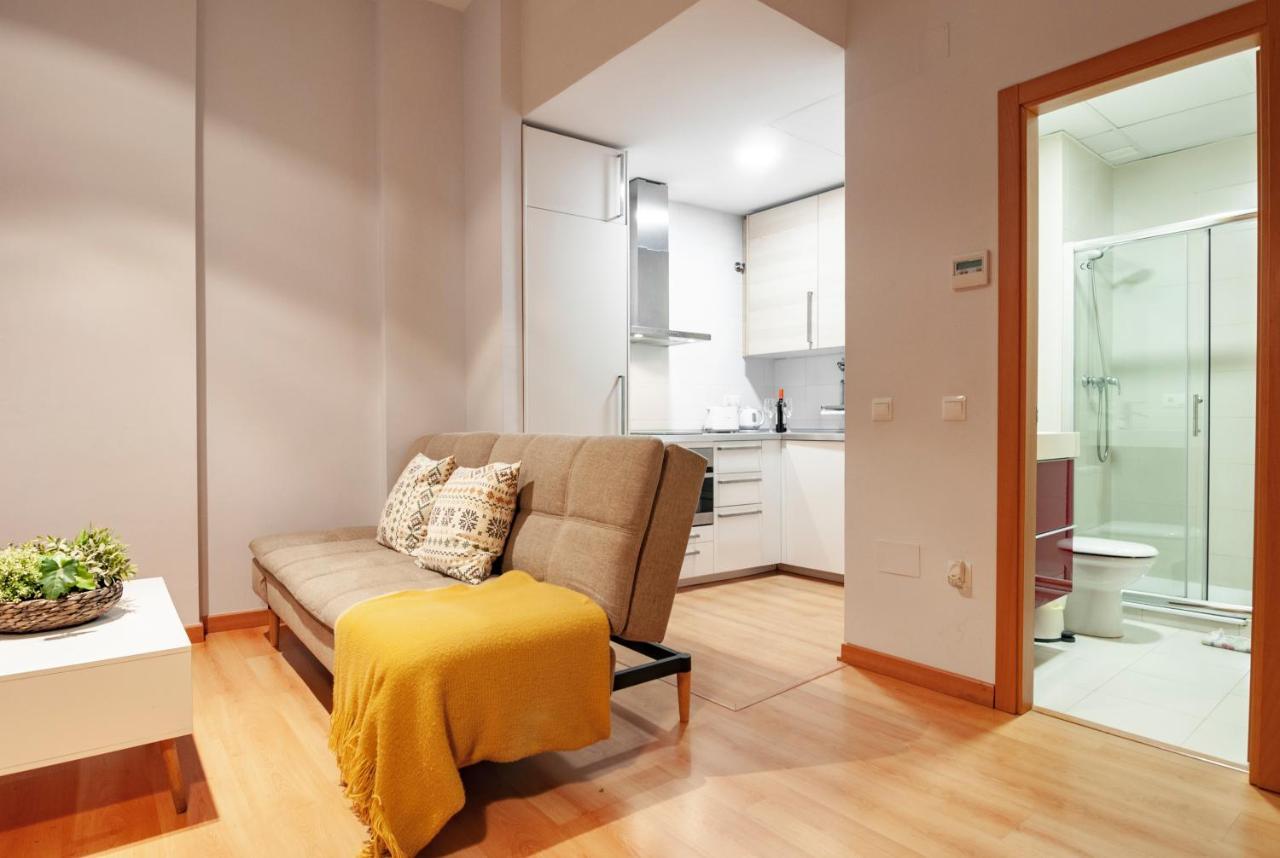 Bhost - Apartamento Victoria Malaga Luaran gambar