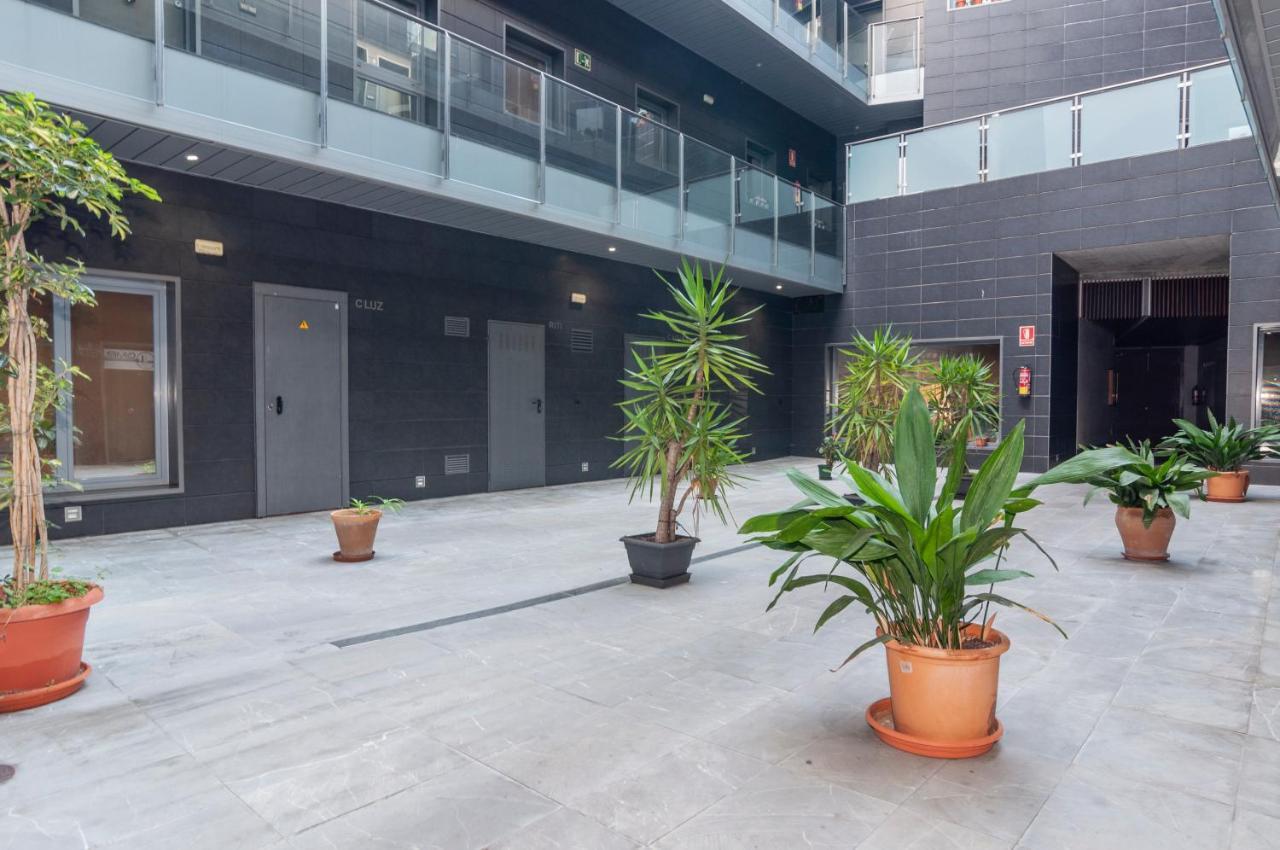 Bhost - Apartamento Victoria Malaga Luaran gambar